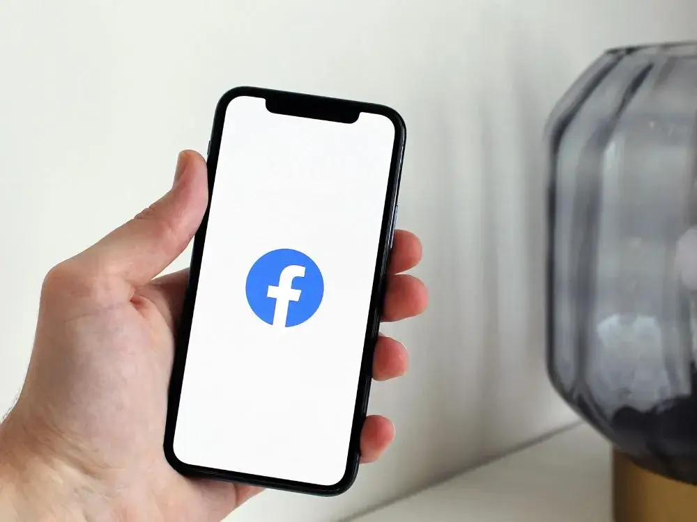 why-restoration-companies-should-advertise-on-facebook